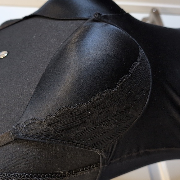 Spanx Red Hot Label Luxe & Lean Lace Full Slip Very Black M - Picture 3 of 15